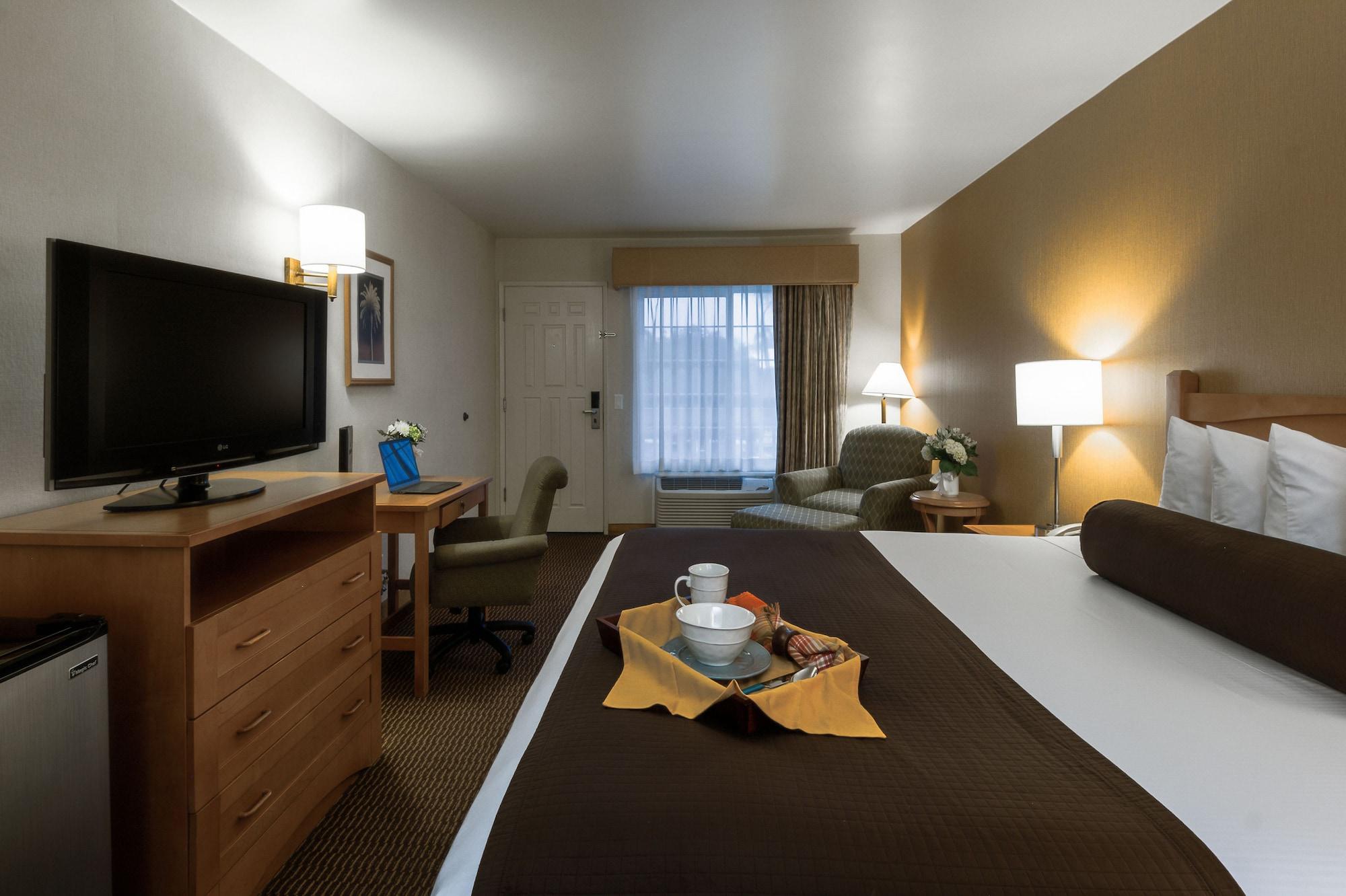 Ramada By Wyndham Costa Mesa/Newport Beach Exterior foto